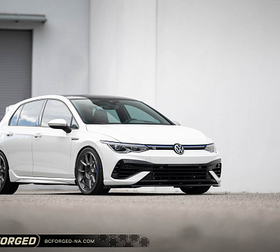 Фото дисков BC Forged KZ15 на Volkswagen Golf VIII