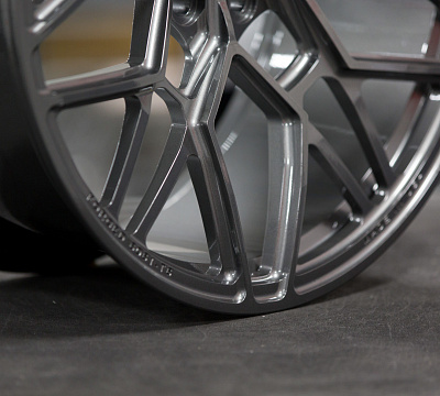 Vossen UV-1