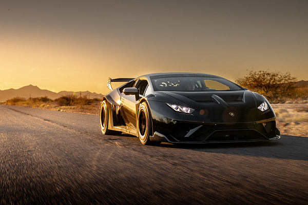 Фото дисков Brixton Forged PF7 Aerotech Глянцевая бронза на Lamborghini Huracan