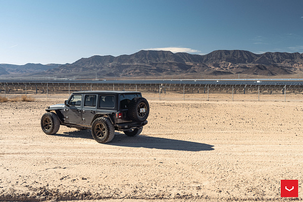 Фото дисков Vossen HF-5 Сатиновая бронза на Jeep Wrangler IV (JL)