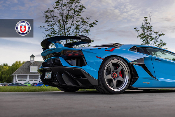 Фото дисков HRE 527 Сатиновый графит на Lamborghini Aventador