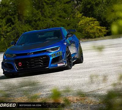 Фото дисков BC Forged RZ05 на Chevrolet Camaro VI