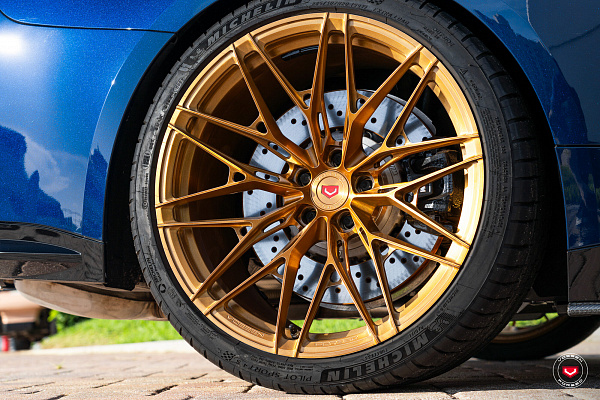 Фото дисков Vossen S21-02 Глянцевая медь на BMW 4/M4 (G22/G82)