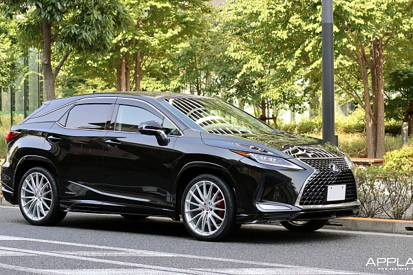 Фото дисков HRE P103 Глянцевый лак на Lexus RX IV