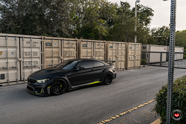 Фото дисков Vossen M-X3 (3-Piece) Черный сатин на BMW 4/M4 (F32/F82)