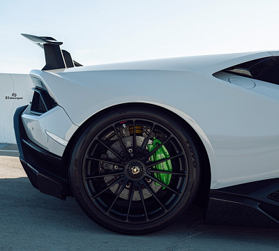 Фото дисков HRE P103 на Lamborghini Huracan