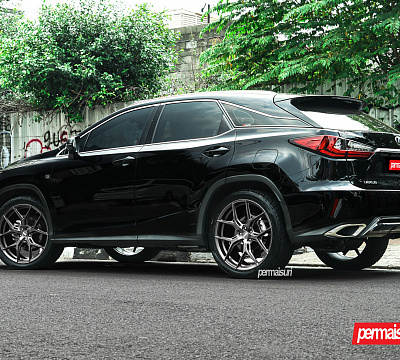 Фото дисков Vossen HF-5 на Lexus RX IV