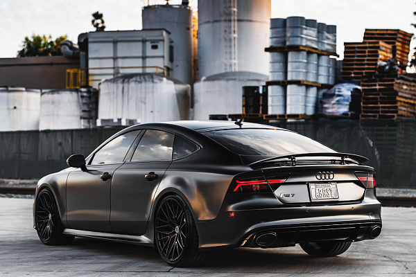 Фото дисков Brixton Forged VL4 Черный сатин на Audi A/RS 7 (4G)