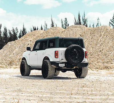 Фото дисков Vossen HF6-5 на Ford Bronco