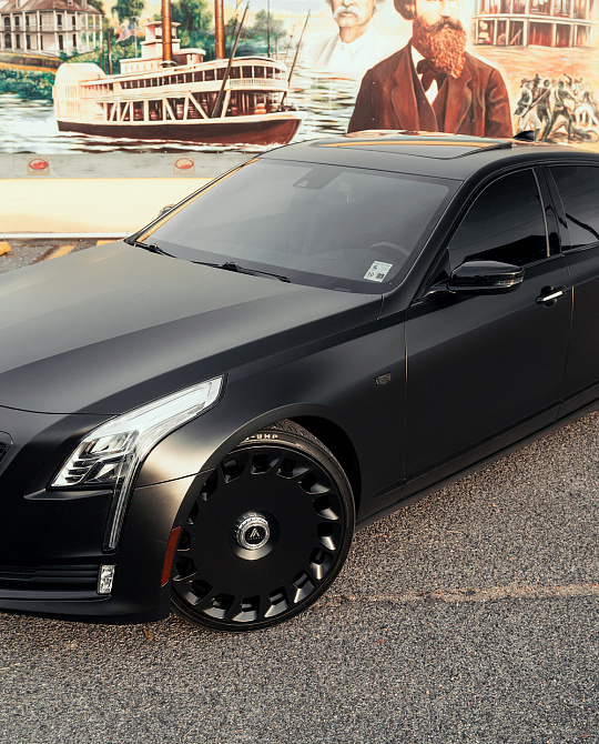 Фото дисков ARISTOCRAT Черный сатин на Cadillac CT6 I
