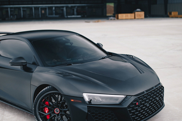 Фото дисков Brixton Forged PF10 Черный сатин на Audi R8 (4S)