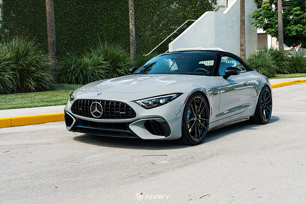 Фото дисков Anrky AN24 Черный глянец на Mercedes-Benz SL (R232)
