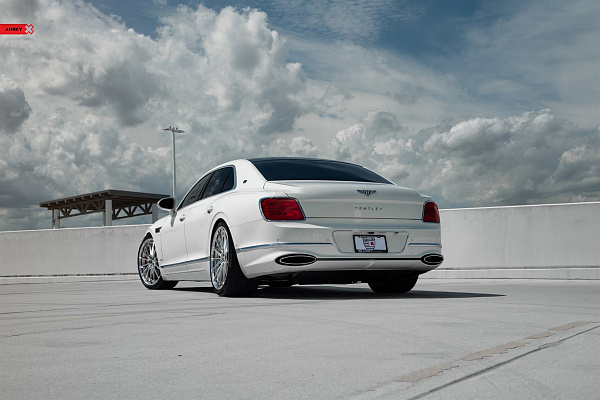 Фото дисков Anrky AN29 Полированный лак на Bentley Flying Spur III