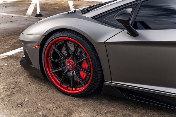 Lamborghini Aventador LP750-4 SV