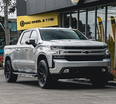 Фото дисков Vossen HF6-4 на Chevrolet Silverado IV