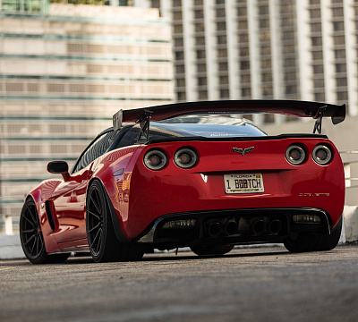 Фото дисков Vossen M-X2 на Chevrolet Corvette C6
