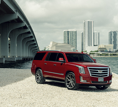Фото дисков Vossen HF6-4 на Cadillac Escalade IV