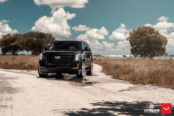 Фото дисков Vossen HF6-2 Серебро на Cadillac Escalade IV