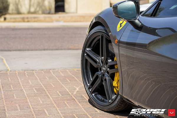 Ferrari 488