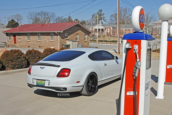 Фото дисков Strasse Wheels S5 Signature Черный глянец на Bentley Continental GT II