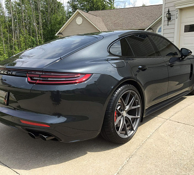 Фото дисков HRE P101 на Porsche Panamera II