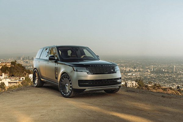 Фото дисков Asanti ARISTOCRAT Черный глянец на Range Rover V