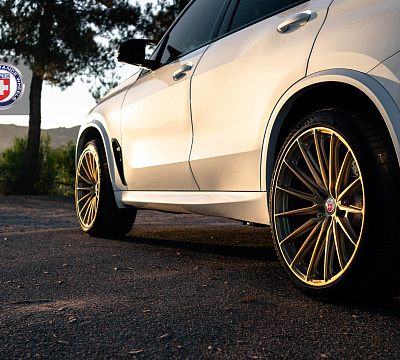 Фото дисков HRE P103SC на BMW X5/X5 M (G05/G18/F95)