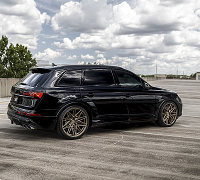 Фото дисков Vossen HF-7 на Audi Q7 (4M)