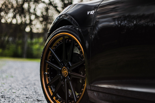 Фото дисков Strasse Wheels SV1 Deep Concave FS Другой цвет на Audi R8 (Typ 42)