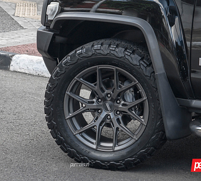Фото дисков Vossen HF6-4 на Hummer H3