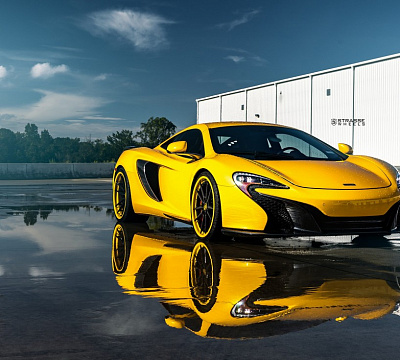 Фото дисков Strasse Wheels SV1 Deep Concave FS на McLaren 650S
