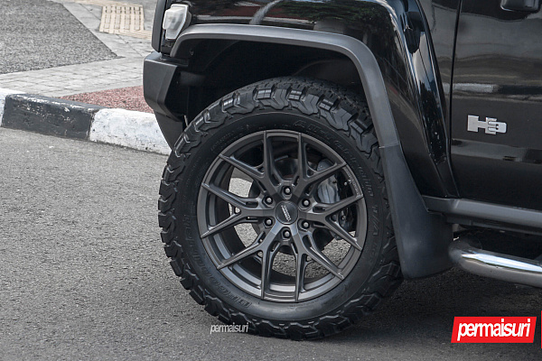 Фото дисков Vossen HF6-4 Сатиновый графит на Hummer H3