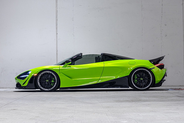 Фото дисков Strasse Wheels SV10M Deep Concave FS Черный глянец на McLaren 720S