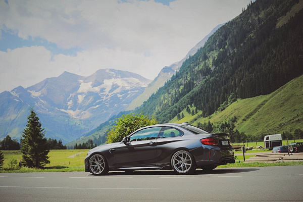 Фото дисков HRE R101 Сатиновый лак на BMW 2/M2 (F22/F87)