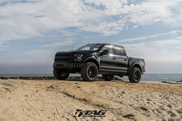 Фото дисков HRE P161 Черный сатин на Ford F-150 XIII