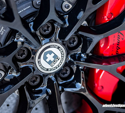 Фото дисков HRE P200 на Lamborghini Huracan