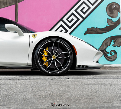 Фото дисков Anrky AN11 на Ferrari F8