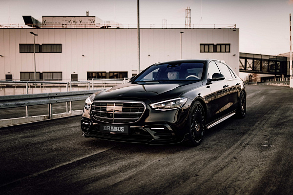 Фото дисков BRABUS Monoblock M (Platinum Edition) Черный глянец на Mercedes-Benz S-Class (W223)