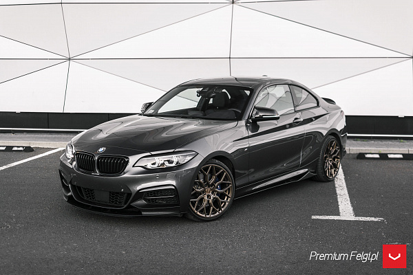 Фото дисков Vossen HF-2 Глянцевая бронза на BMW 2/M2 (F22/F87)