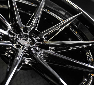 ADV.1 ADV10 Track Spec Advanced Series