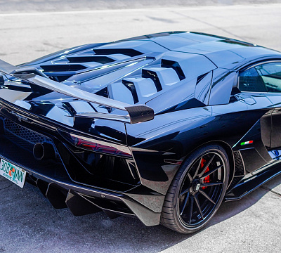 Фото дисков Strasse Wheels SV10 Deep Concave FS на Lamborghini Aventador