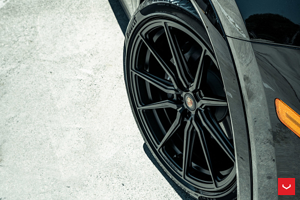 Фото дисков Vossen HF-3 Черный сатин на Porsche Cayenne III