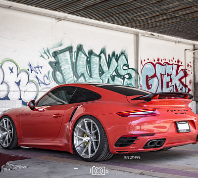 Фото дисков Strasse Wheels SM5R Deep Concave Monoblock на Porsche 911 VII