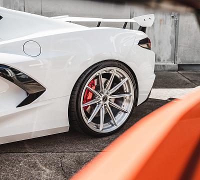 Фото дисков Brixton Forged R11-R на Chevrolet Corvette C8