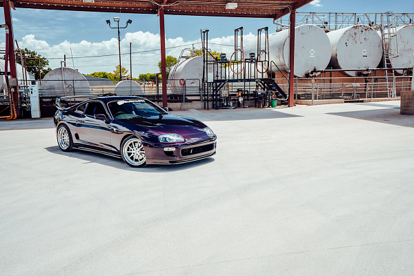 Фото дисков Strasse Wheels R10 Performance Глянцевый лак на Toyota Supra A80