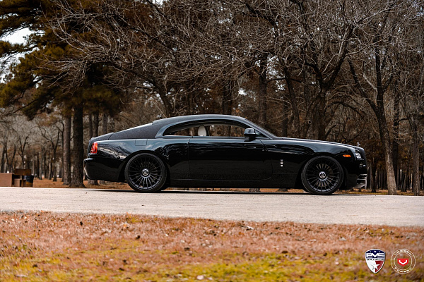 Фото дисков Vossen S17-13 Черный сатин на Rolls-Royce Wraith