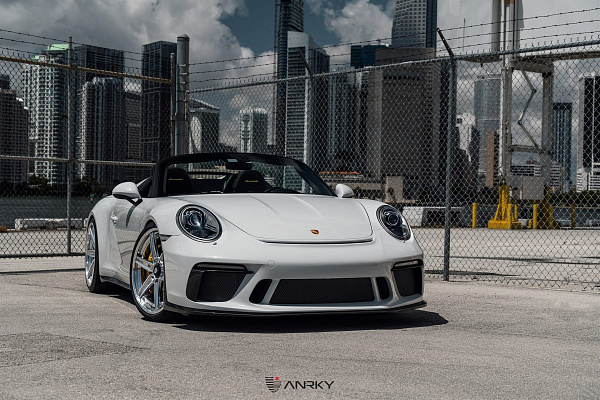 Фото дисков Anrky AN36-S Полированный лак на Porsche 911 VII