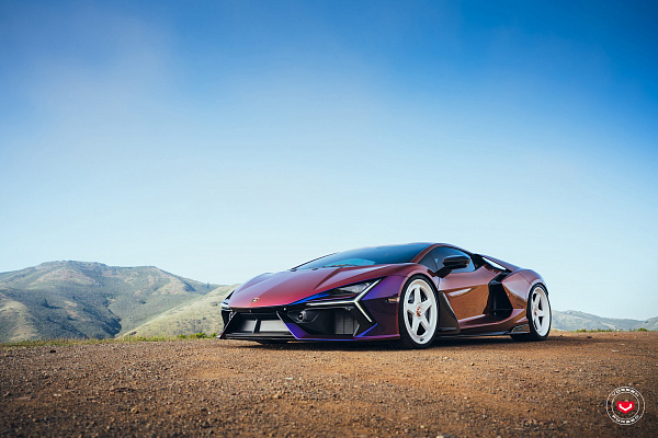 Фото дисков Vossen GEN-01 (3-Piece) Белый глянец на Lamborghini Revuelto