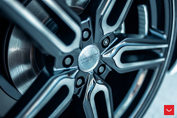 Фото дисков Vossen HF-1 Алмазная проточка на Lexus ES VII