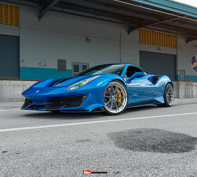 Фото дисков HRE S104SC на Ferrari 488